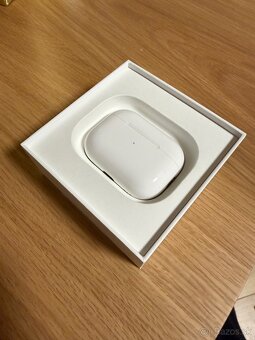 Apple AirPods Pro 2 - 4