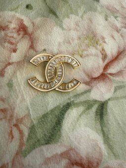 Chanel brošňa - 4