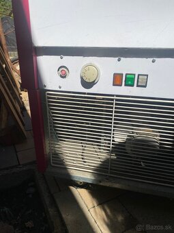 Zmrzlinova vitrina - 4