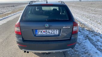Škoda Octavia scout 2,0 TDI 4x4 - 4