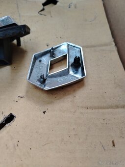 Logo + mriežka Renault Clio, Thalia Kangoo - 4