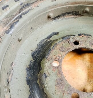 Gaz 69 - nýtované disky - 4