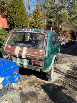 Lada Niva - 4