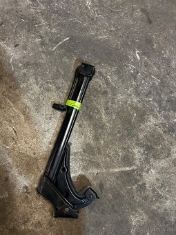 Zdvihák Bmw e34 - 4