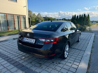 Škoda Superb 2.0 TDI Style DSG - 4