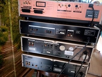 SONY - 4