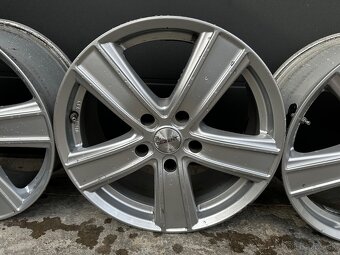 Jeep Grand Cherokee WK2 elektrony R18 - 4