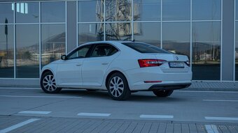 Škoda Superb 2.0 TDI Ambition M6 0950532897 - 4