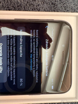 Predám iPhone Apple SE 2020 128 GB čierny - 4