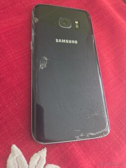 Samsung S7 čierny používaný plné funkčný trochu dole pri dis - 4