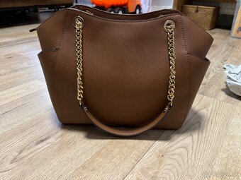 Predám kabelku zn. Michael Kors - 4