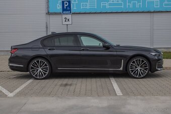 BMW Rad 7 730d xDrive-Vzduch-Pano-Harman-Headup-SoftClose - 4