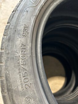 Predám Pneu 205/50 R17 - 4
