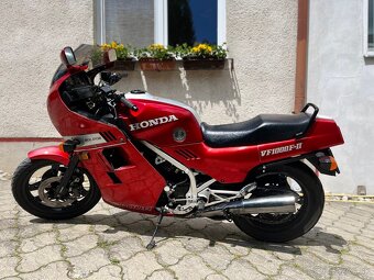 Honda vf 1000 f2 - 4