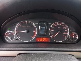 Predám alebo vymením1.6 Peugeot 407 1.6 hdi - 4