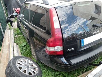 Predám Volvo V50 2.0D - 4
