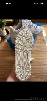 Damske botasky adidas č. 38 - 4