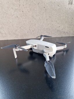 DJI Mavic MINI Fly More Combo - 4