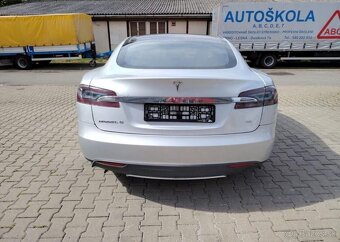 Tesla Model S 85,SUPER FREECHARGING,LED,AUTO elektro - 4