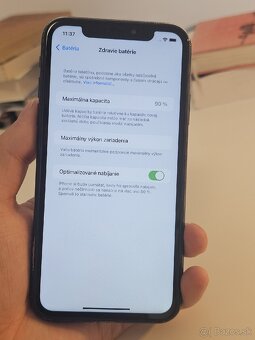 iPhone Xr 128gb - 4