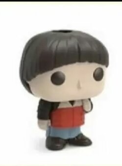 Stranger things kinder joy - 4