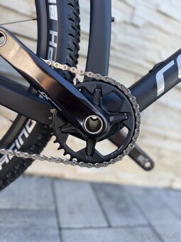 Rebell carbon Di2 - 4