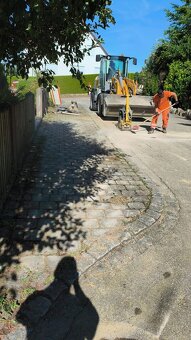 Pomocník k výkopovým prácam - 4