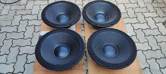 Predám 2ks RCF LF18X401 - 4