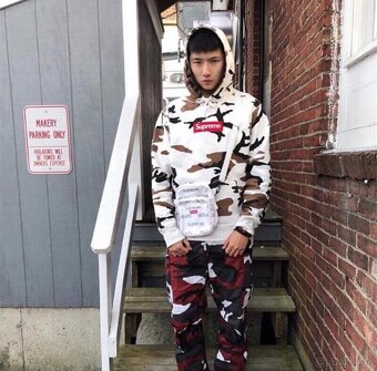 Supreme Hoodie - 4