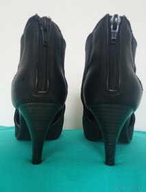 Dámske čierne topánky - 4