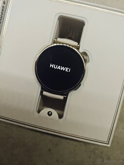 Huawei Watch GT 4 41 mm White Leather Strap nepoužité - 4