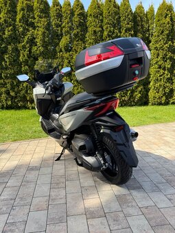 Honda Forza 350 LeoVince - 4