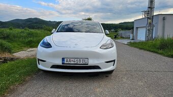 Tesla Model Y SUV 378kw Long Range 99 900km, dual motor 4x4 - 4