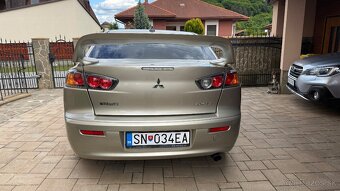 Mitsubishi Lancer - 4