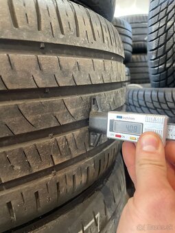 245/45 R17 barum - 4