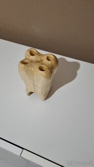 Držiak na zubné kefky - 4