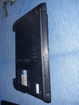 X52 AMD Phenom II. N620 2.8ghz,ram4gb hd500 wifi,bluethoot - 4
