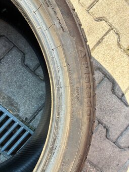 Letne 235/40r19 - 4