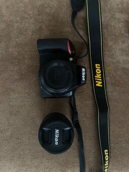 Nikon D3500 - 4