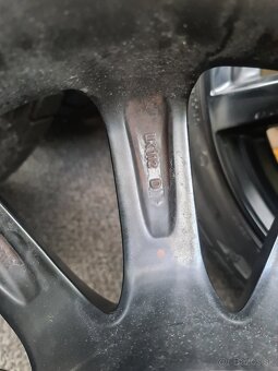 5x112 R18 8,0J ET50 + ZIMNE PNEU 225/40 R18 - 4
