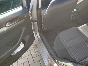Volkswagen Passat variant b8 - 4
