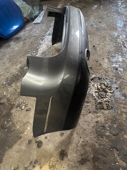 Predám zadný naraznik passat b6 combi - 4