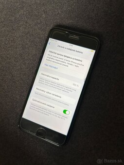 iPhone SE 2020 64GB - 100% batéria - 4