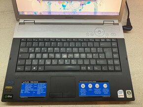 Starší notebook pre nenáročných Sony Vaio s C2D,nvidia - 4