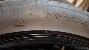 235/45 R20 - 4