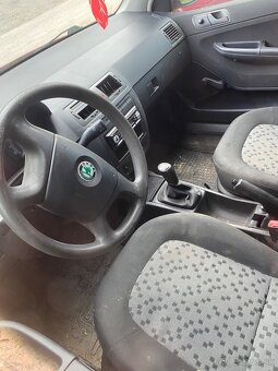Škoda fabia 1.2 - 4