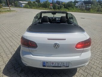 Golf 6 cabrio 1,6 Tdi 77kw/105 Hp 137 000 Km - 4
