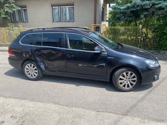 VW Golf 1,4 TSI kombi Rezervované - 4