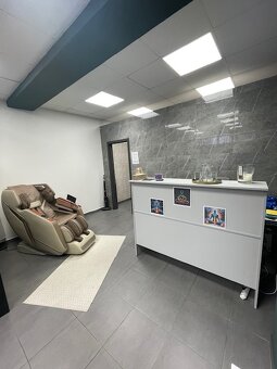Prenájom / Obchodný priestor v centre Malaciek, 50 m2. - 4