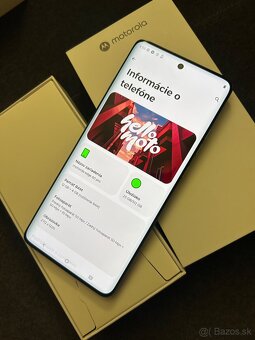 Motorola Edge 60 PRO 512GB Pantone shadow / Green - 4